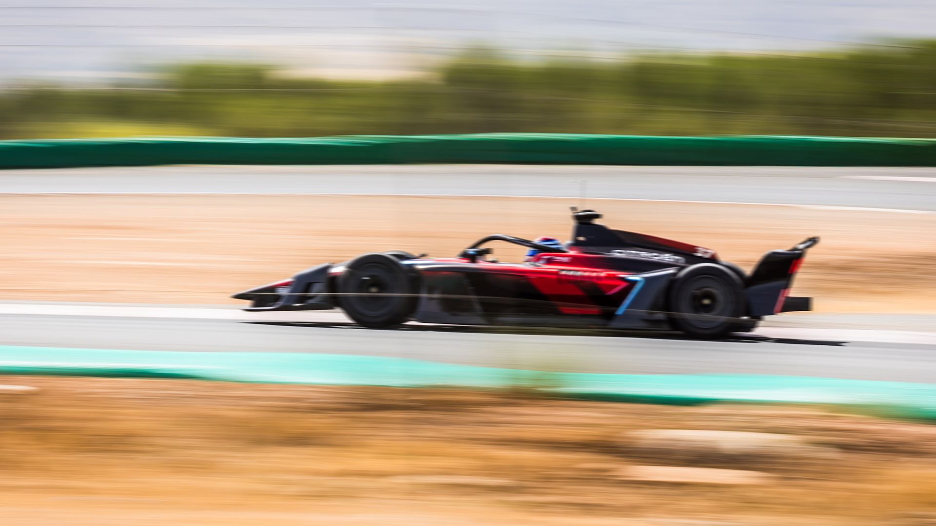 Η Citroen με ίδιο δίδυμο οδηγών στη νέα εποχή της Formula E – Ξεκίνησαν οι δοκιμές