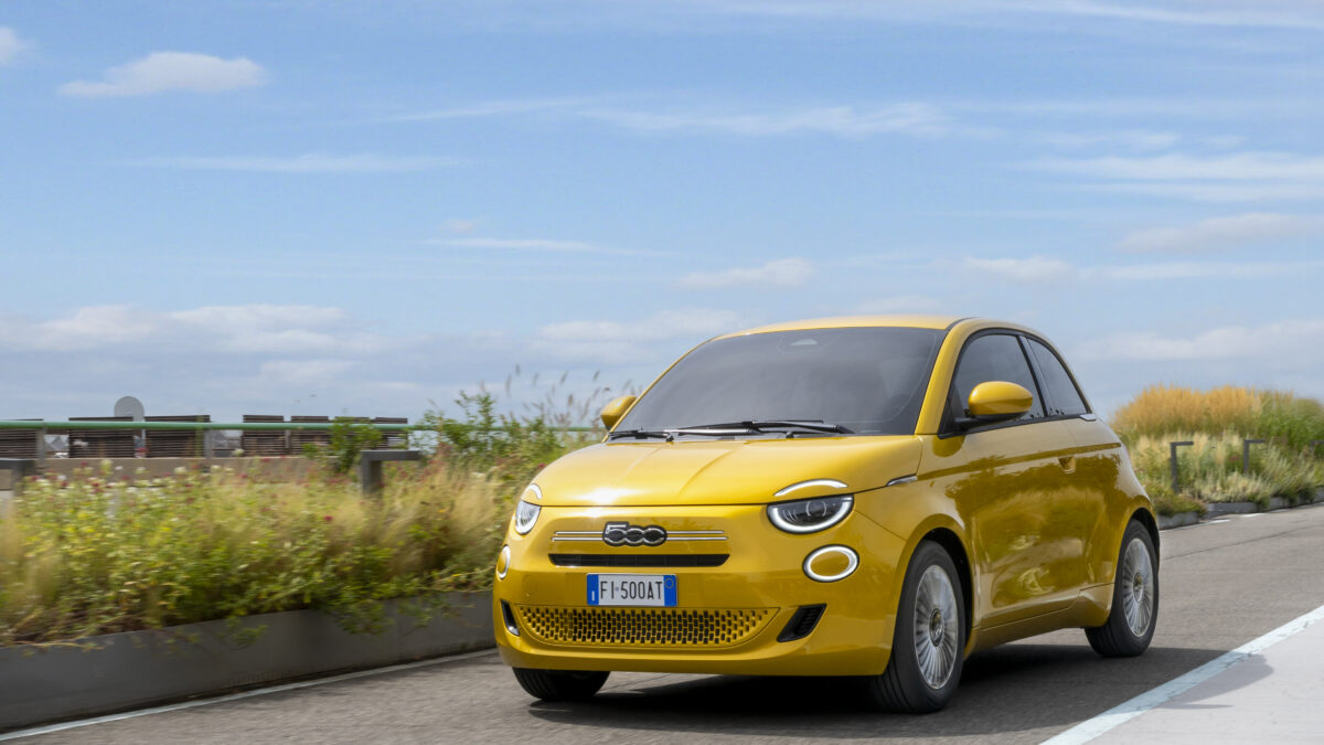 fiat-500-hybrid-hatch