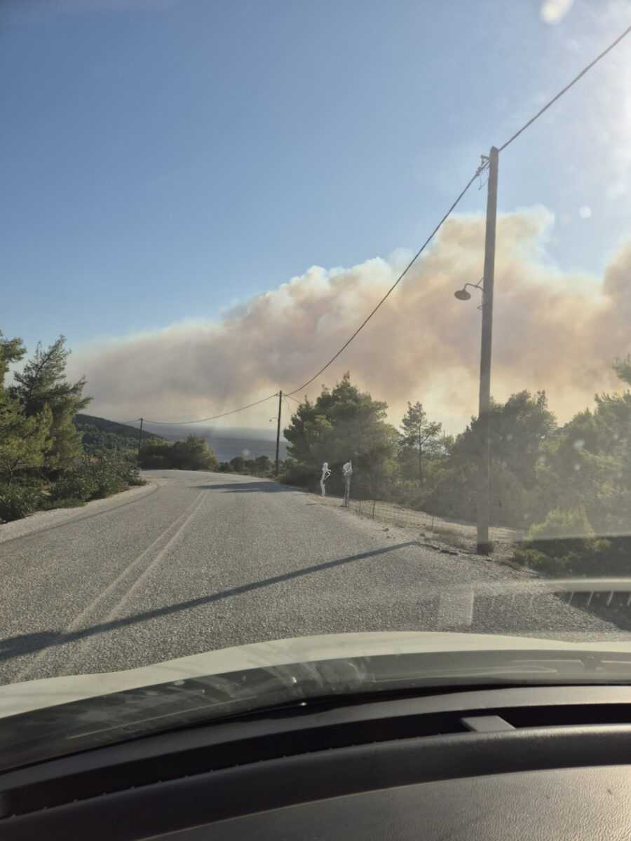 Φωτιά στη Σκύρο