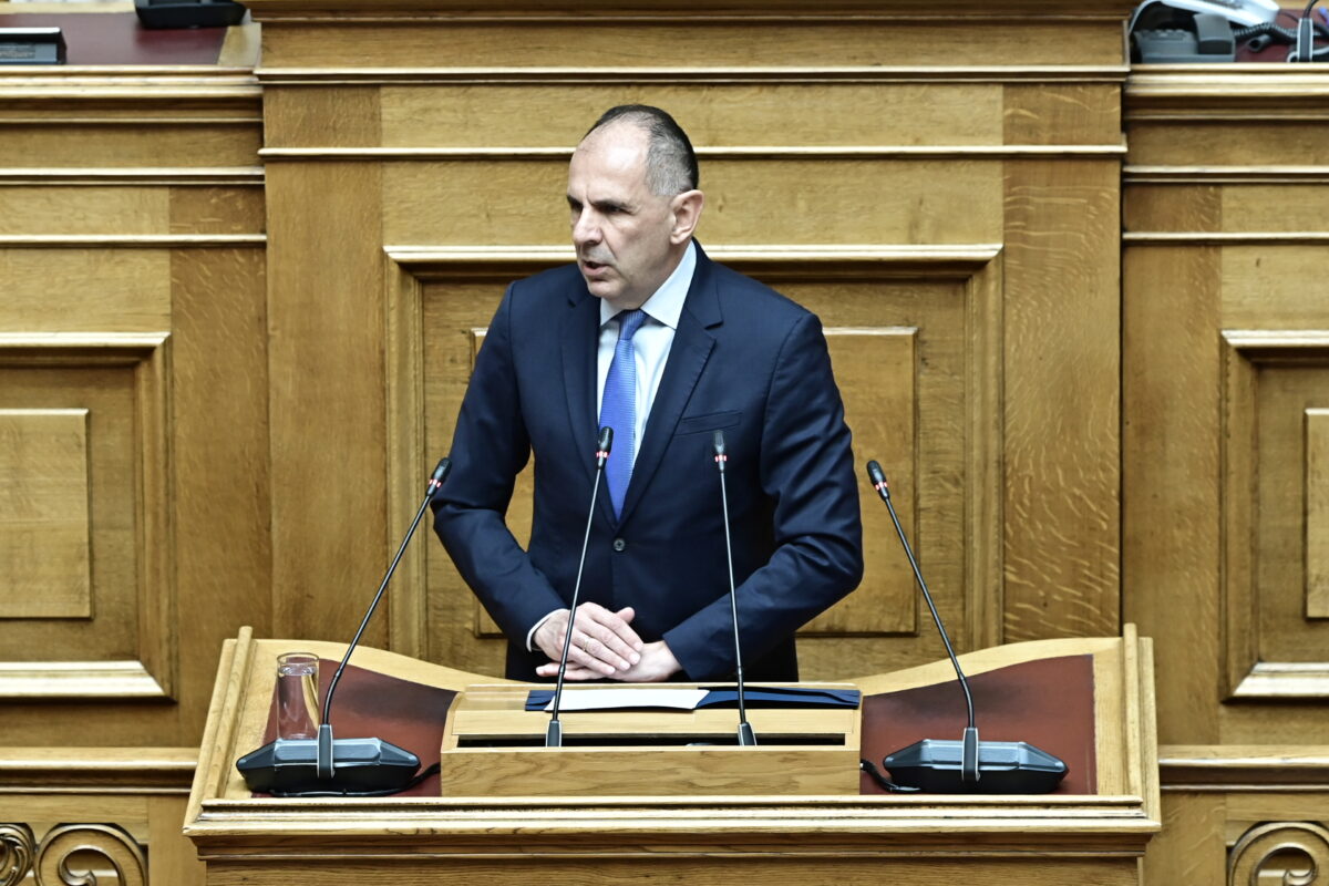 Γεραπετρίτης για Τουρκία: «Αγρυπνούμε, αλλά δεν ανησυχούμε - Θα απαντήσουμε στις προκλήσεις από θέση ισχύος»