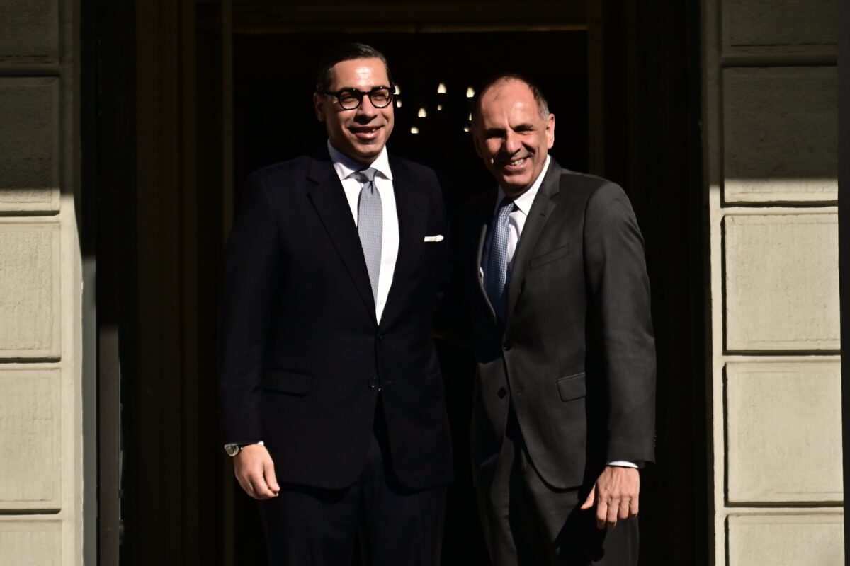 Γεραπετρίτης σε Κόμπο: Αταλάντευτη η στήριξη της Ελλάδας για επανένωση της Κύπρου