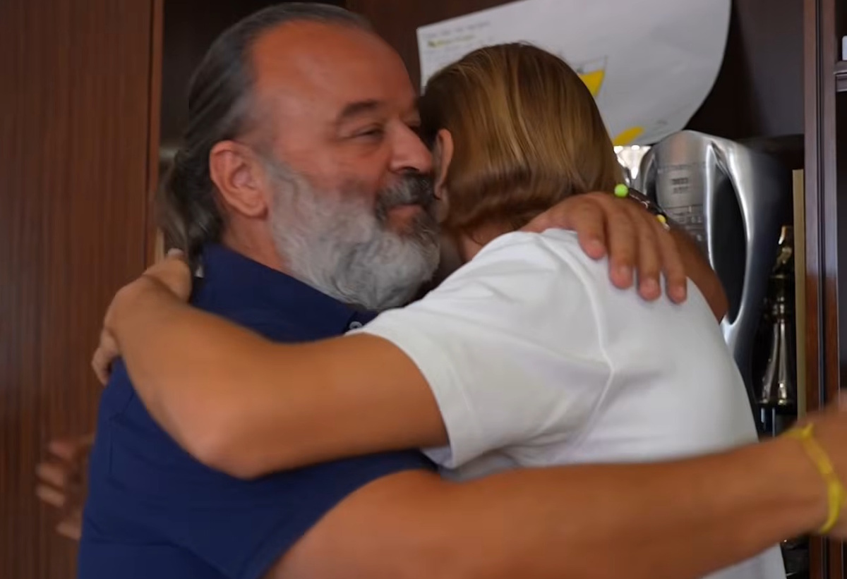 Ο Μάριος Ηλιόπουλος καλωσόρισε τον Λόβρο Μάγερ στην ΑΕΚ: «Βλέπω το βλέμμα της τίγρης στα μάτια σου»