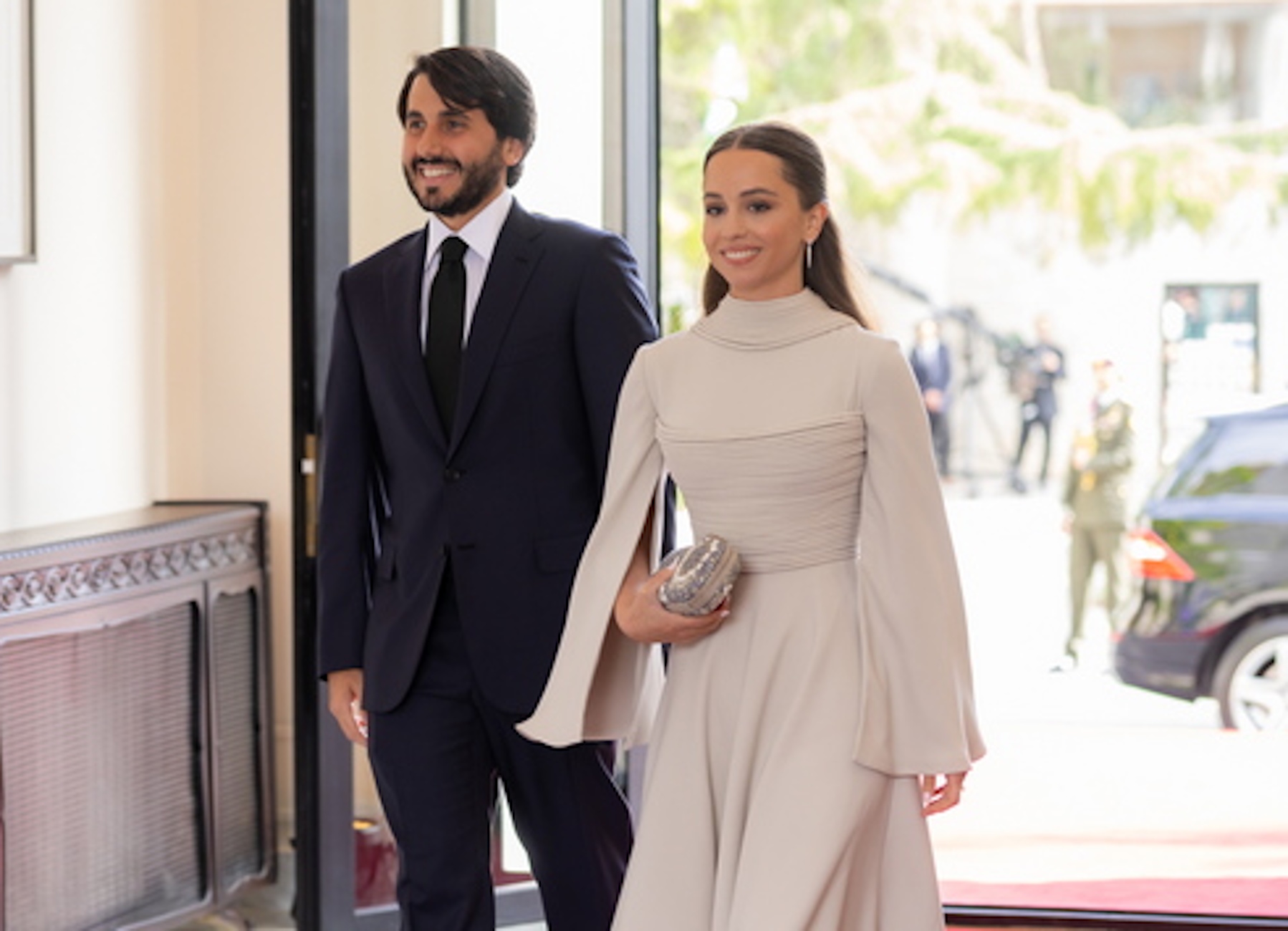 Η πριγκίπισσα Ιμάν της Ιορδανίας και ο ελληνικής καταγωγής σύζυγός της απέκτησαν δίδυμα κοριτσάκια