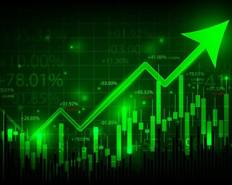 Technology concept graph, business finance analysis marketing and profit
