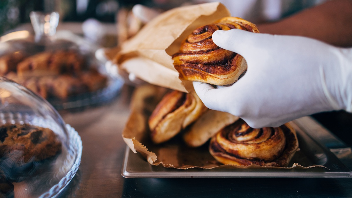 Νόμιζαν ότι τους έκλεψαν 300 cinnamon rolls αξίας 3.000 δολαρίων – Η απρόσμενη ανατροπή | Επικαιρότητα στο PlusTV.gr