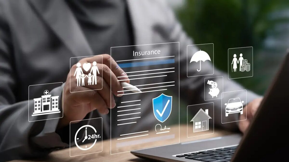 Online Insurance concept, Businessman Confirm Insurance Documents, Health, Savings, Retirement, Home, Auto Protection, Digital Insurance Verification, Benefit Management, 24 Hr. Everytime protection