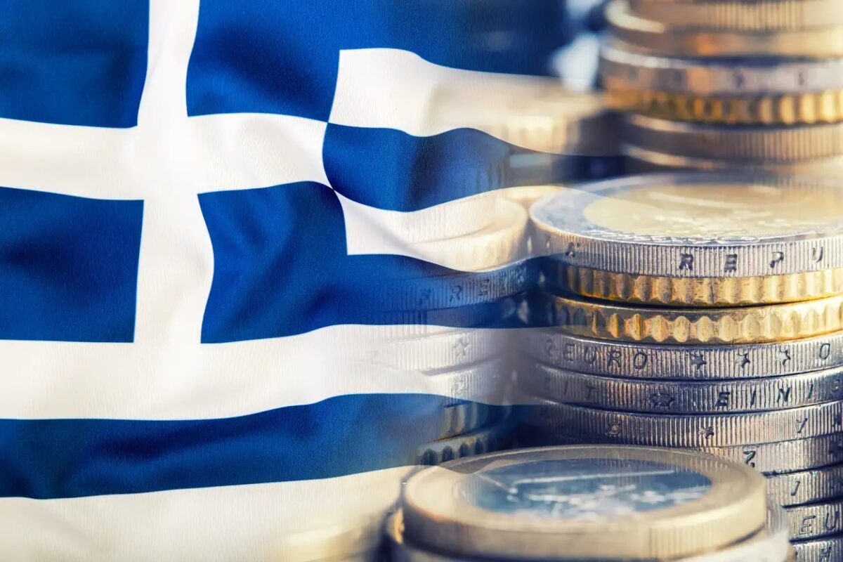 ΟΟΣΑ: Στην Ελλάδα η μεγαλύτερη πτώση πραγματικού εισοδήματος νοικοκυριών