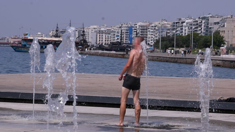 Καύσωνας στην Ελλάδα