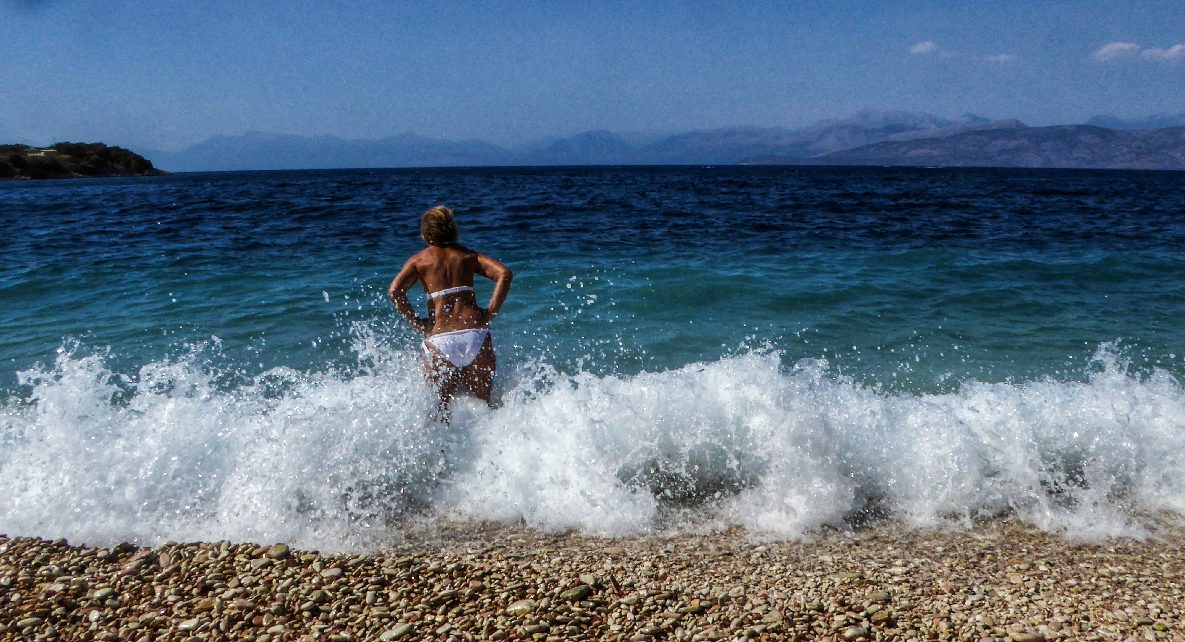 Καιρός αύριο: Καύσωνας με 39άρια, καταιγίδες στα βορειοανατολικά και 8 μποφόρ