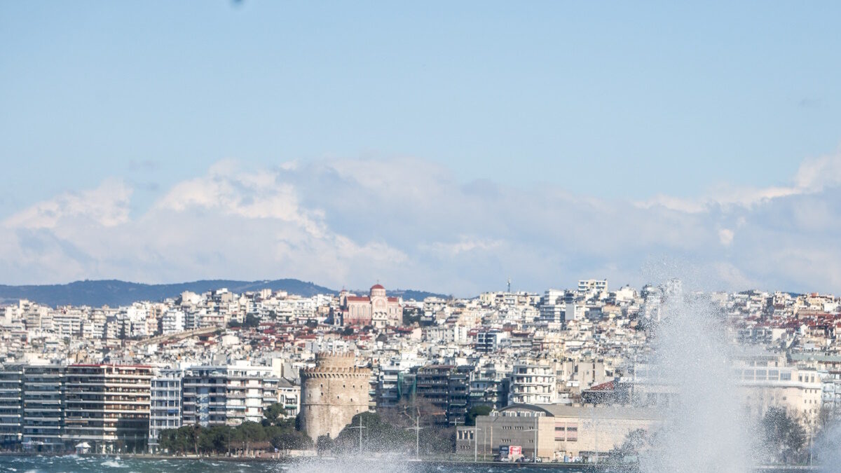 Πολύ ισχυροί άνεμοι