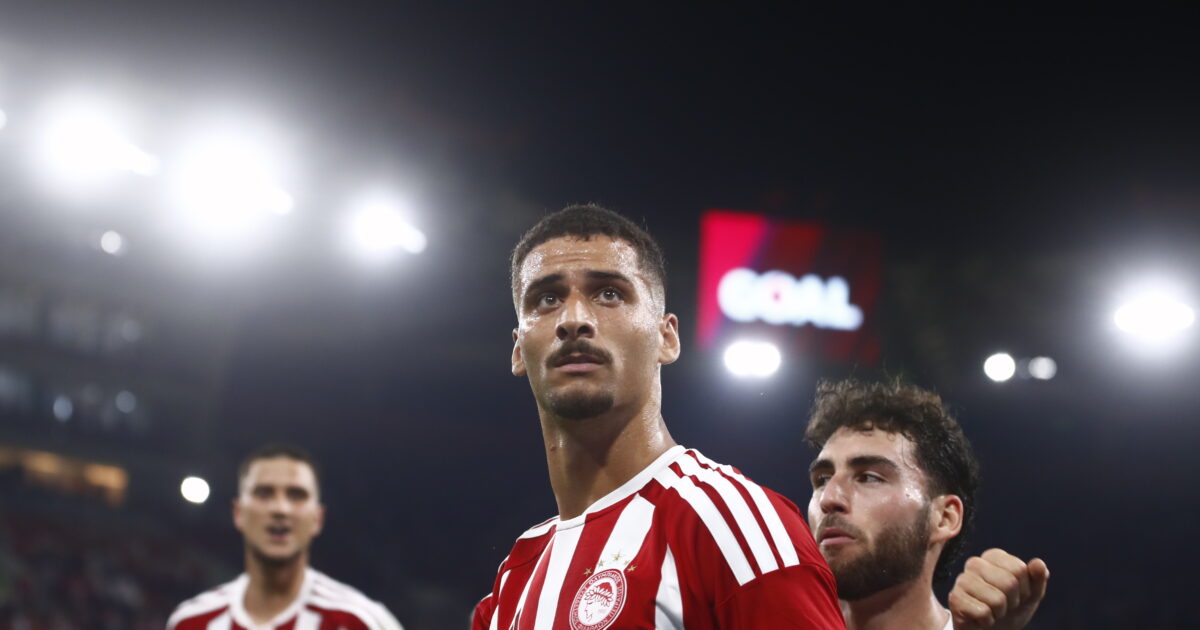 Πρεμιέρα στη Super League με νίκες για το φαβορί: Ολυμπιακός – Ατρόμητος 1-0, ΑΕΚ – Ηρακλής 4-0 και Καλαμάτα