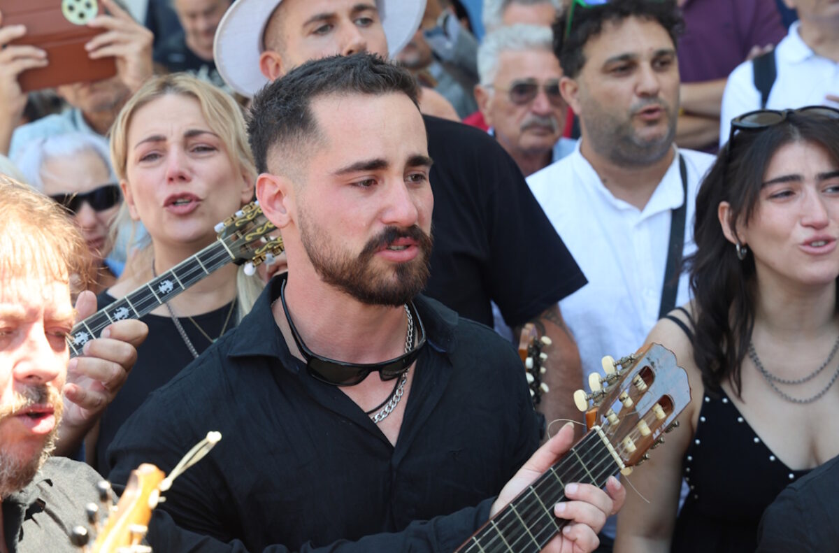 Kηδεία Νίκου Καλογερόπουλου