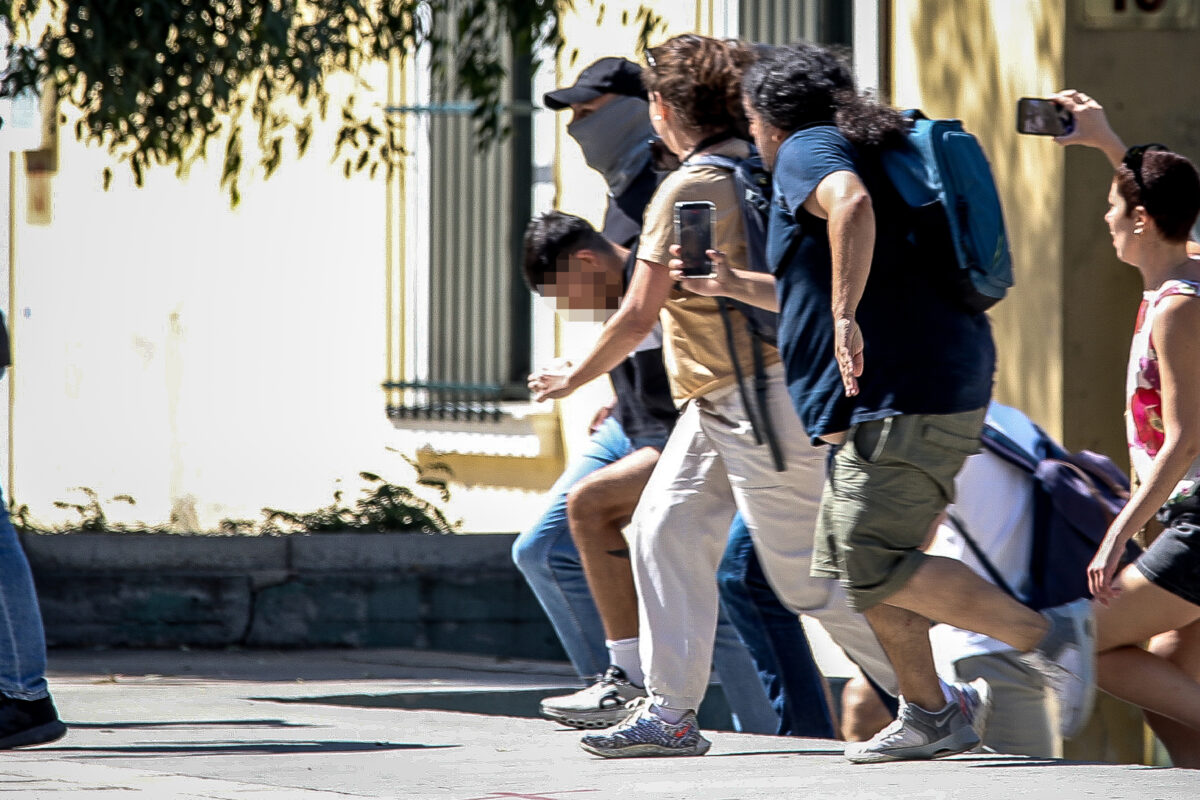 Κυψέλη: Στη φυλακή οδηγείται ο 26χρονος Αφγανός για τον θάνατο της Βρετανίδας - Τήρησε το δικαίωμα της σιωπής ενώπιον της ανακρίτριας