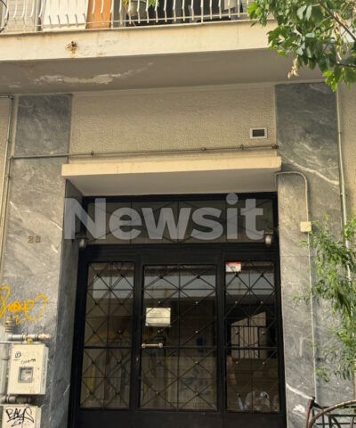 Η πολυκατοικία στην Κυψέλη