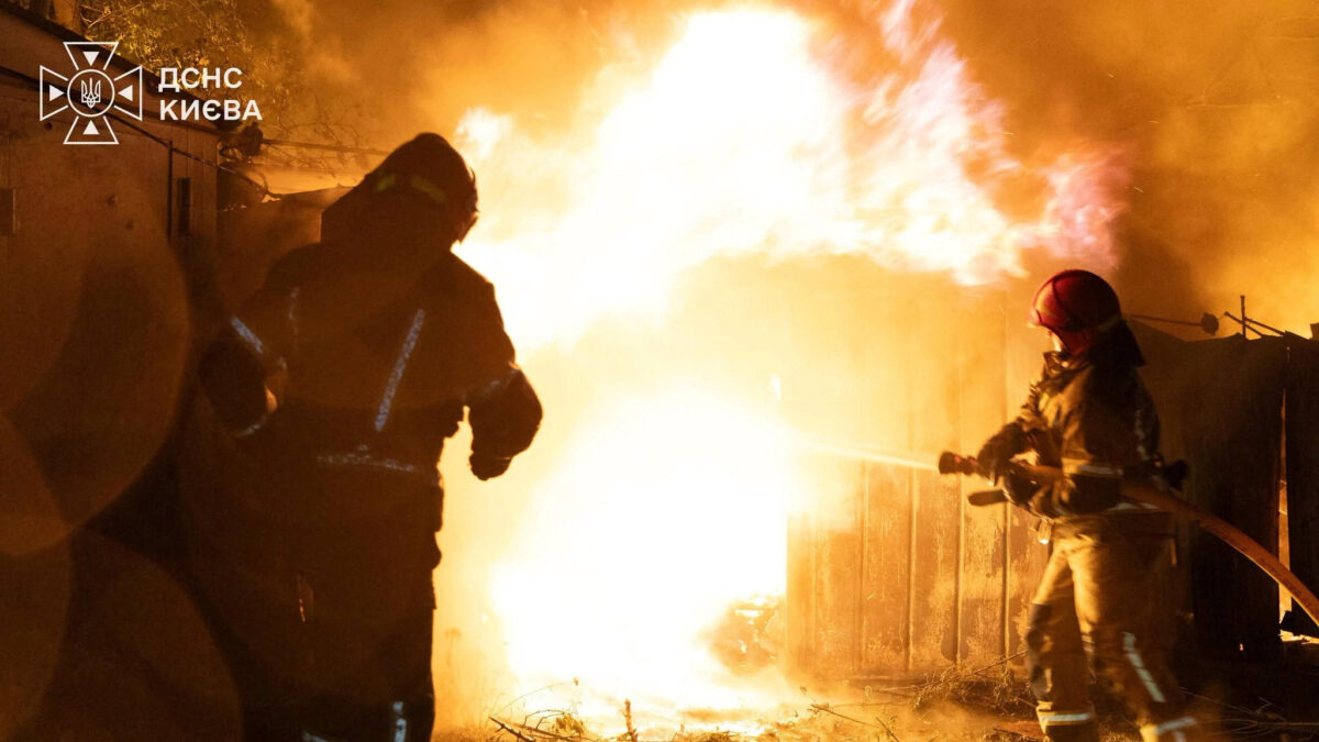 Firefighters work at a compound of car garages damaged during overnight Russian missile strikes, amid Russia's attack on Ukraine, in Kyiv, Ukraine August 8, 2026. Press service of the State Emergency Service of Ukraine/Handout via REUTERS ATTENTION EDITORS - THIS IMAGE HAS BEEN SUPPLIED BY A THIRD PARTY. DO NOT OBSCURE LOGO.