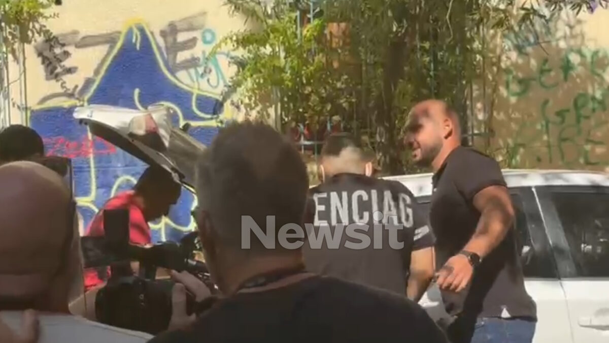 Ο 43χρονος κατά την αναπαράσταση