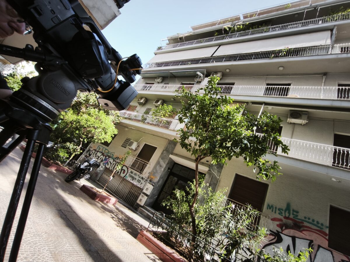Κυψέλη: Ο ιδιοκτήτης του διαμερίσματος μιλά για τη φρίκη με το βρέφος στο βάζο - «Δεν είχα ιδέα τι γινόταν μέσα»