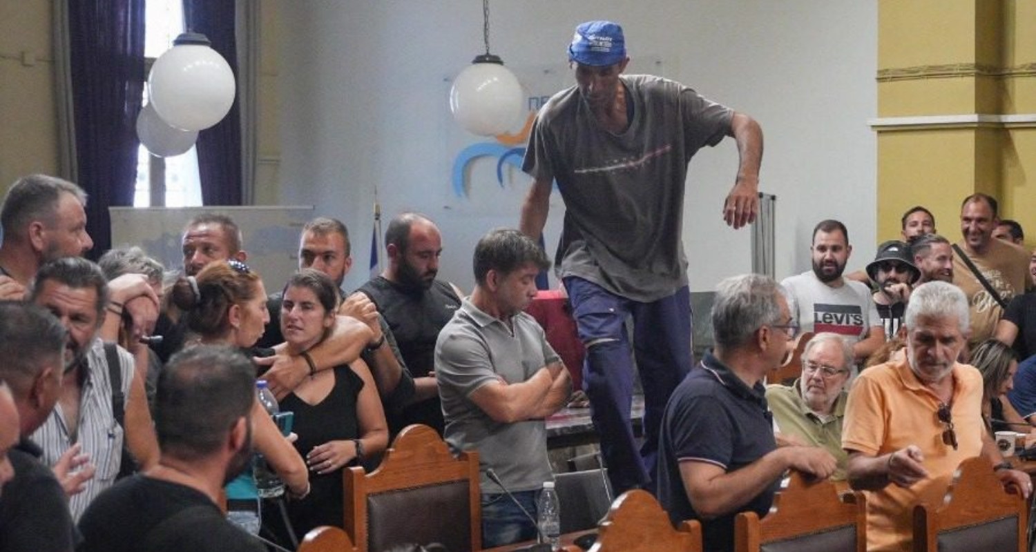 Λέσβος: «Μπούκαραν» οι κτηνοτρόφοι στην συνεδρίαση της Περιφέρειας Βορείου Αιγαίου για τον αφθώδη πυρετό