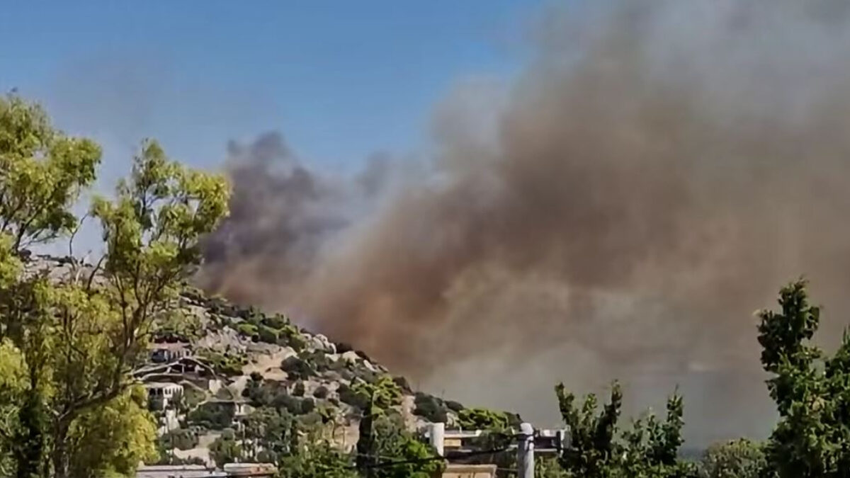 Φωτιά στον Λουτρόπυργο