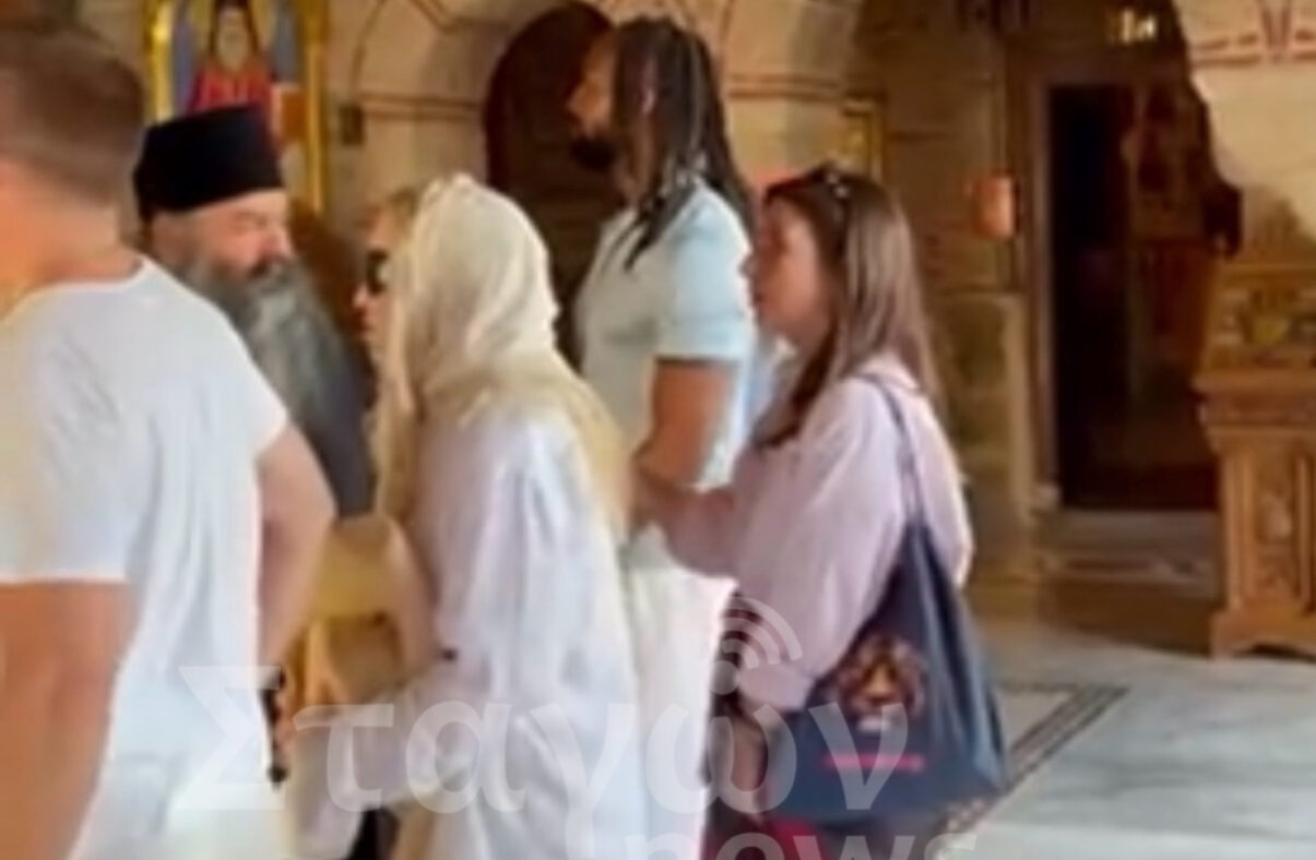Η Madonna στα Μετέωρα