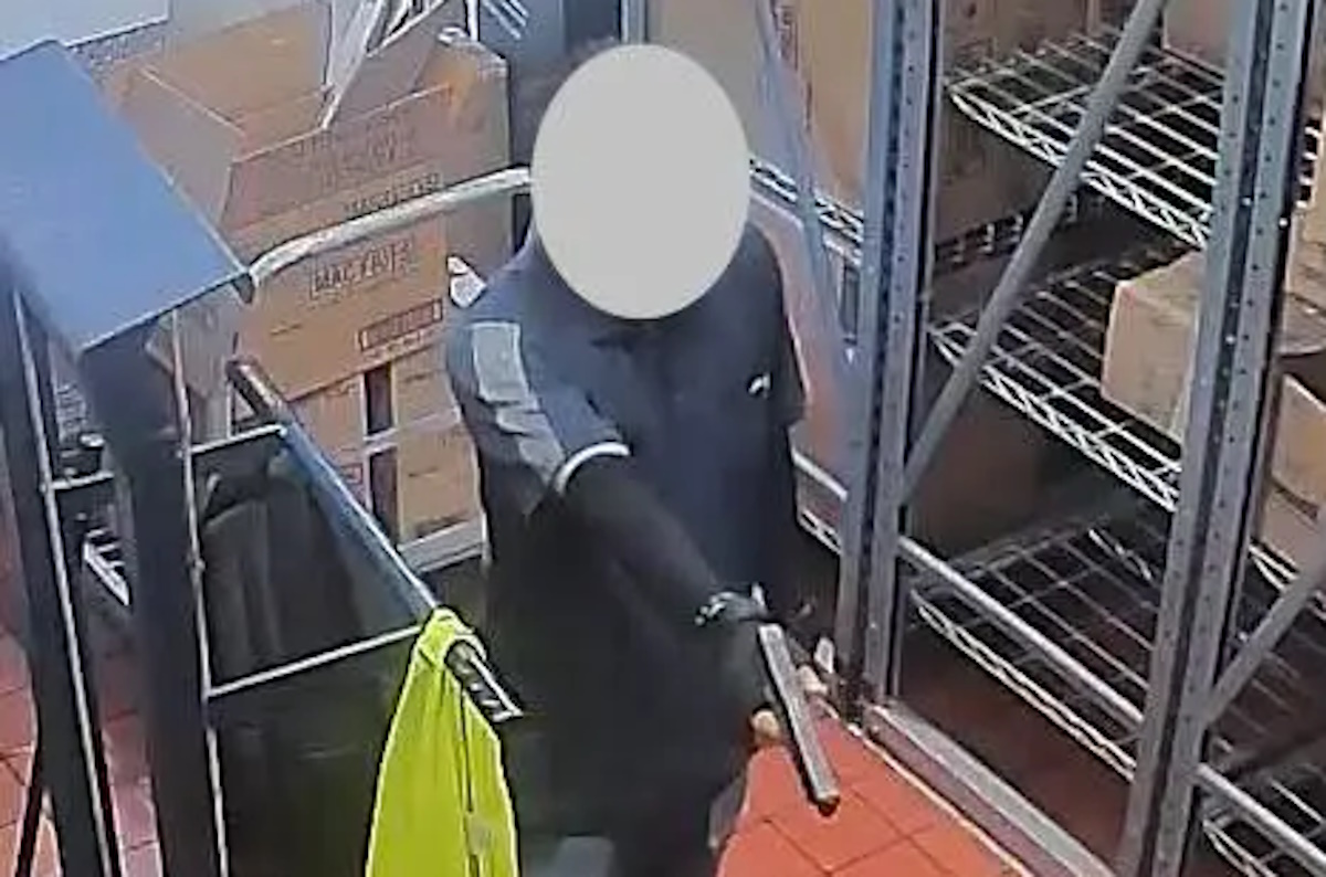 Εργαζόμενος των McDonald's στην Καλιφόρνια πυροβόλησε γυναίκα συνάδελφό του - Τον σκότωσαν αστυνομικοί