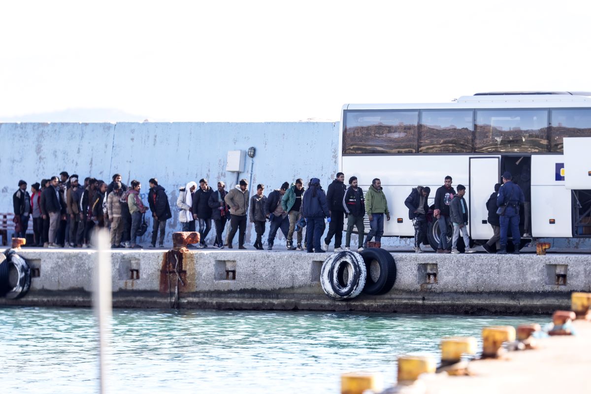 Ζαχαρούλα Τσιριγώτη για μεταναστευτικό: 683 αφίξεις σε 48 ώρες - Η «σκληρή γραμμή» της κυβέρνησης προσκρούει στην πραγματικότητα