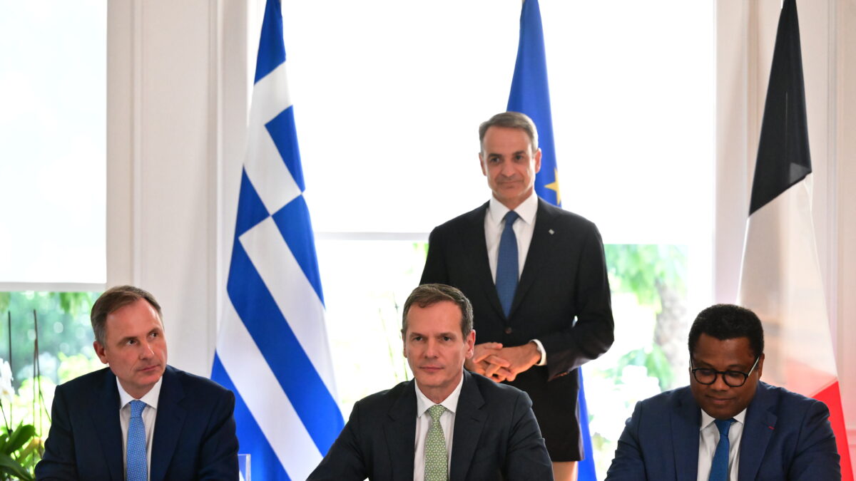 Μητσοτάκης, υπογραφές για ηλεκτρική διασύνδεση Ελλάδας – Κύπρου