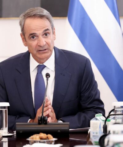Ο Κυριάκος Μητσοτάκης στο υπουργικό συμβούλιο