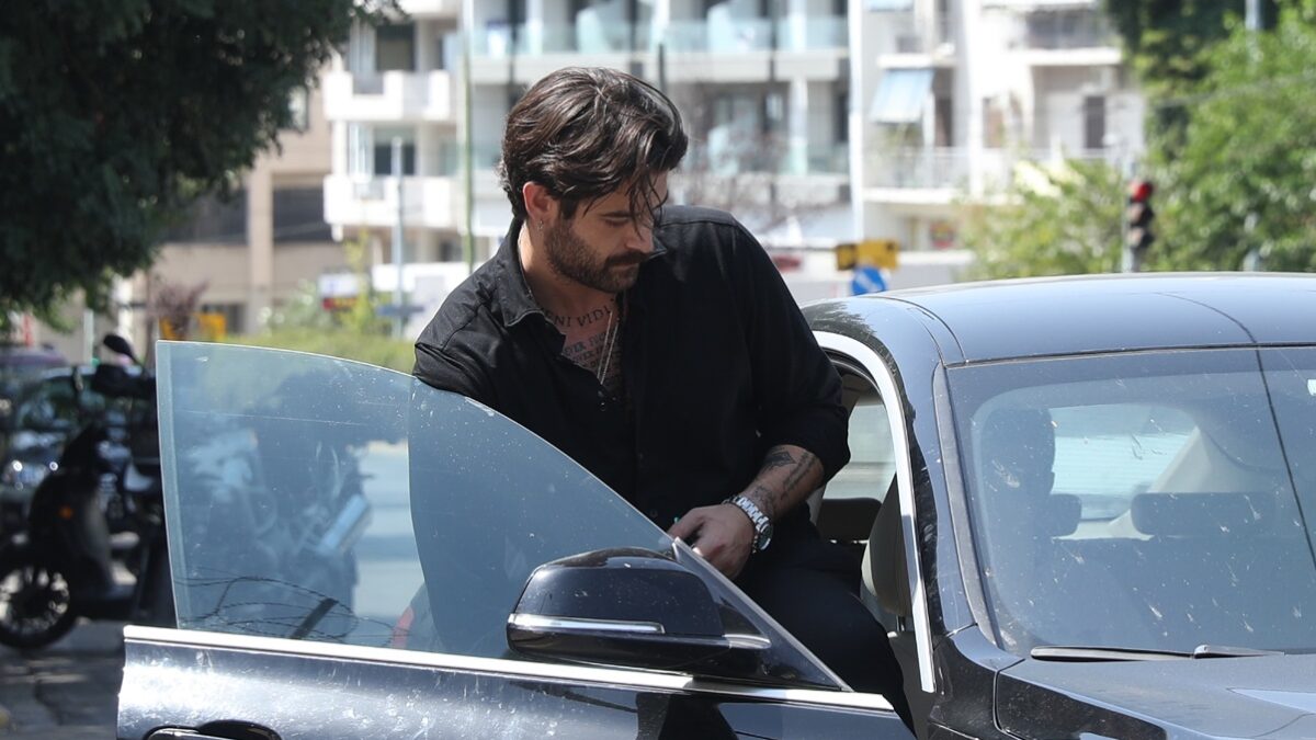 Άρης Μουγκοπέτρος