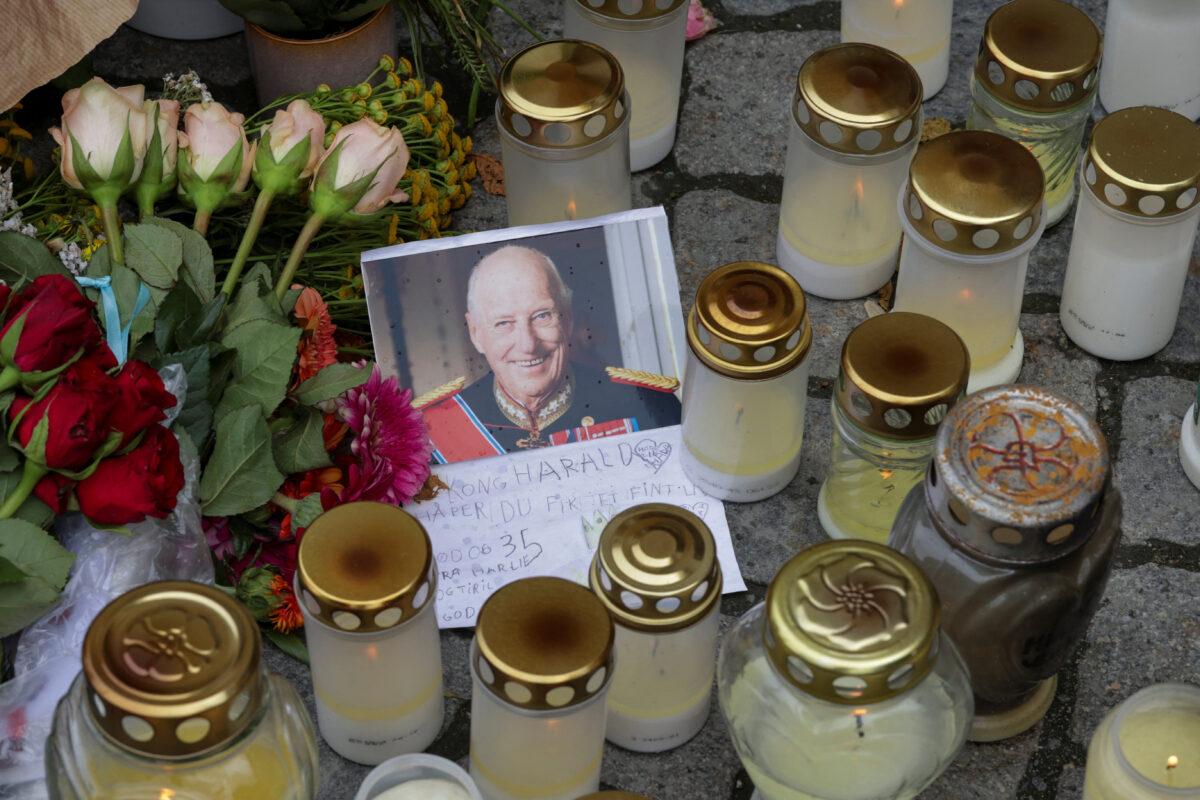 Flowers and greetings abound at Stiftsgarden after King Harald V died Friday morning, in Trondheim, Norway August 29, 2026. NTB