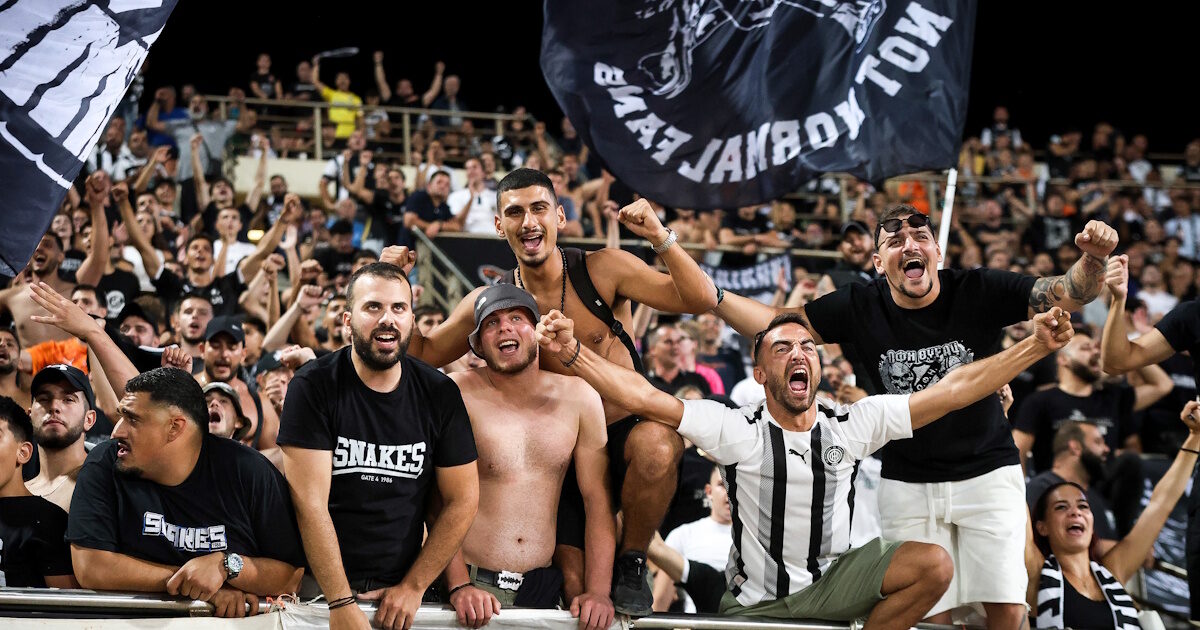 ΟΦΗ: Οι ποδοσφαιριστές του Κόντη πήγαν μπροστά στην «καυτή» εξέδρα και αποθεώθηκαν από τους οπαδούς στο Παγκρήτιο