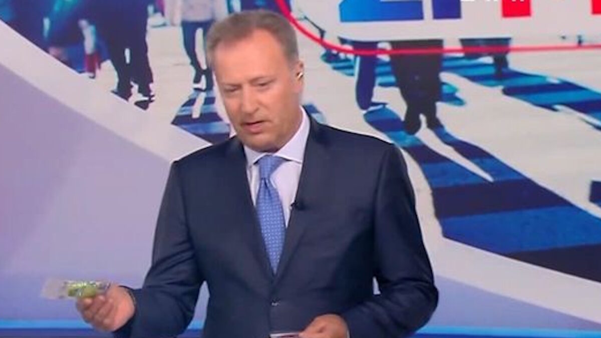 Δημήτρης Οικονόμου