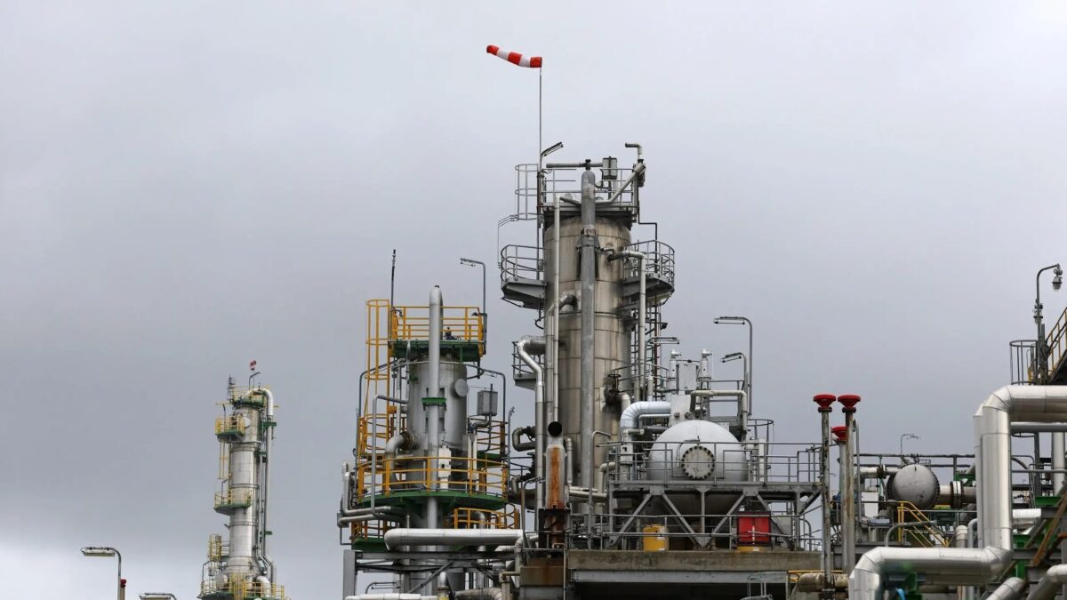 REUTERS