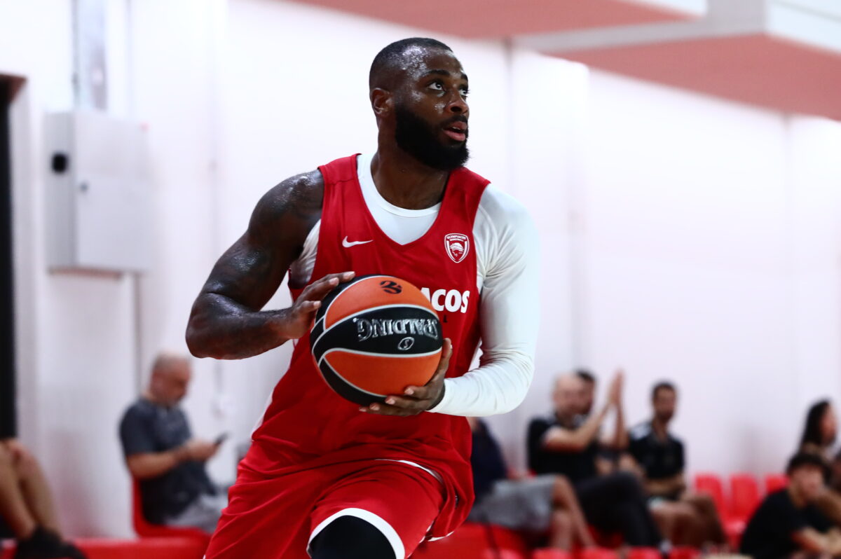 Ολυμπιακός – Προμηθέας 77-63: Φιλική νίκη με Πάπας και Ντάνστον | Επικαιρότητα στο PlusTV.gr