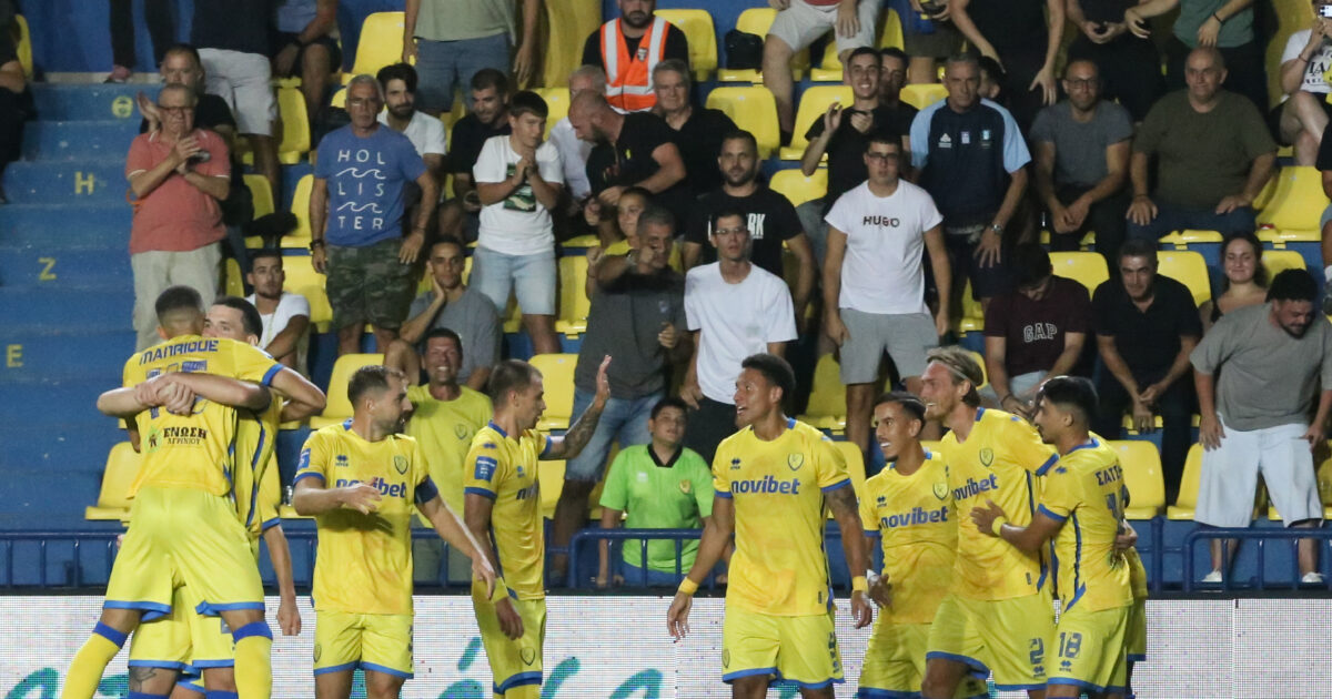 Αστέρας Τρίπολης 3-1: Οι αποτελεσματικοί Αγρινιώτες λύγισαν τους Αρκάδες