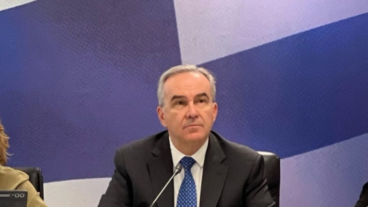Ο αναπληρωτής υπουργός Οικονομικών Νίκος Παπαθανάσης