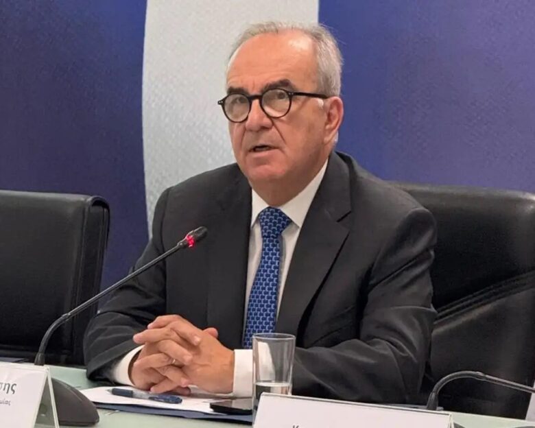 Ο αναπληρωτής υπουργός Εθνικής Οικονομίας και Οικονομικών Νίκος Παπαθανάσης