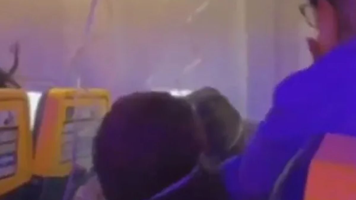 Νέο βίντεο από την πτήση της Ryanair