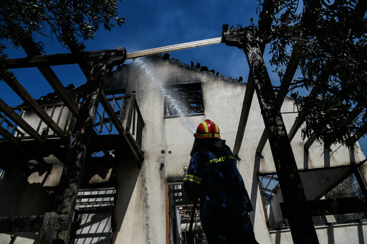 Πυρκαγιά στο Πόρτο Γερμενό, Τρίτη 5 Ιουλίου 2022.
(ΜΙΧΑΛΗΣ ΚΑΡΑΓΙΑΝΝΗΣ