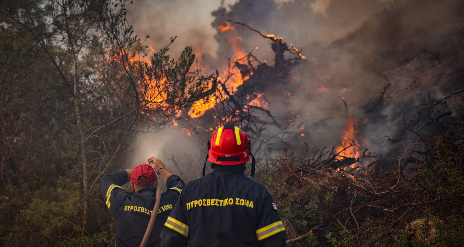 Στο «κόκκινο» για πυρκαγιά την Παρασκευή Κρήτη, Ρόδος και Κάρπαθος – Έκτακτο συντονιστικό Πολιτικής Προστασίας