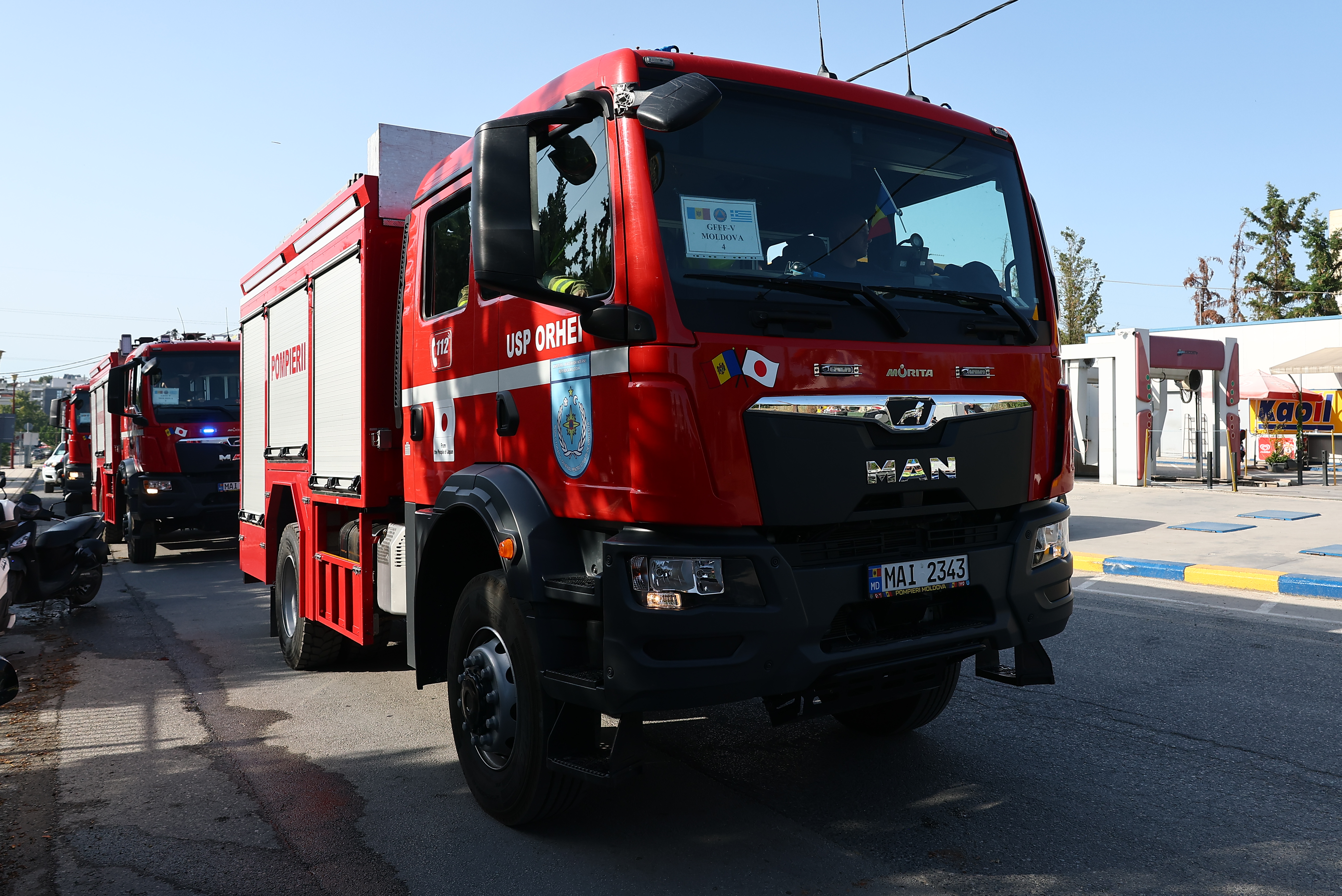Φωτιά στην Παλλήνη, σε εργοστάσιο χημικών