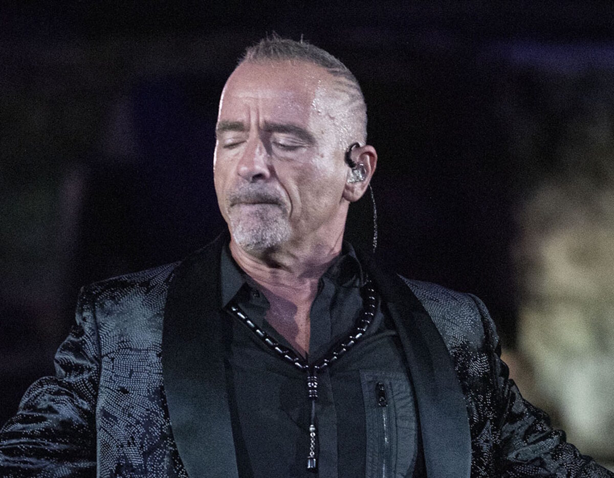 Ο Eros Ramazzotti έκανε εγχείρηση στις φωνητικές χορδές - Αναβάλλονται οι προγραμματισμένες συναυλίες του