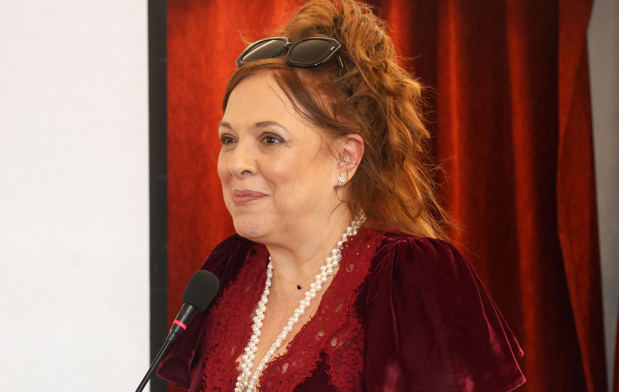 Η Ελένη Ράντου με μπικίνι στη Λευκάδα: Η εικόνα και το μήνυμα από τις καλοκαιρινές διακοπές της