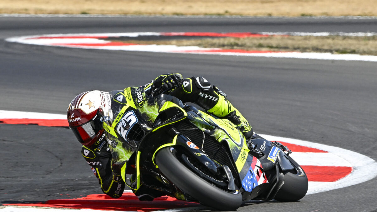 MotoGP Of Great Britain - Race Fernandez