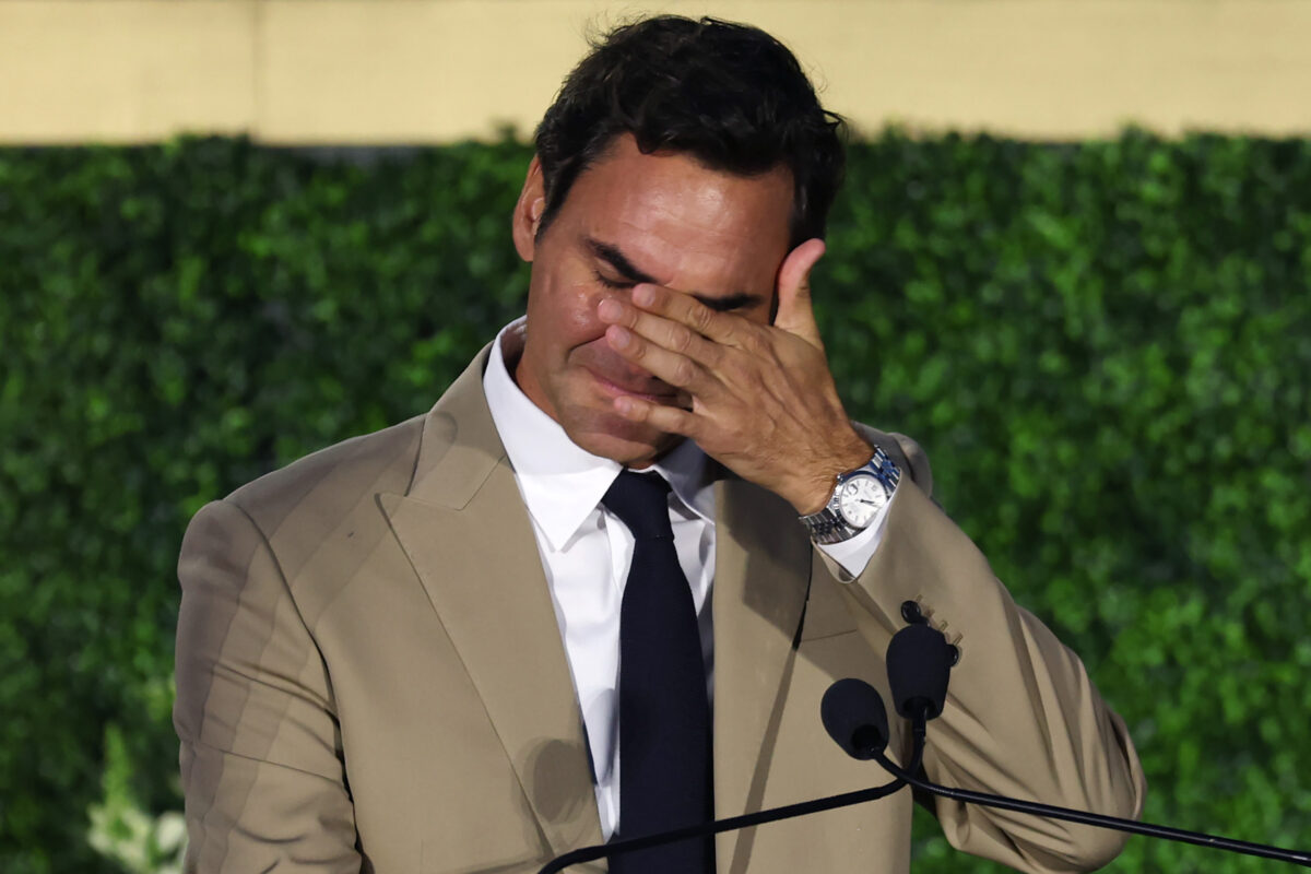 Ο Ρότζερ Φέντερερ δάκρυσε στην τελετή για την είσοδό του στο Hall of Fame του τένις