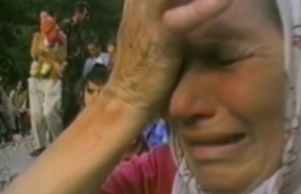 Η σφαγή της Σρεμπρένιτσα το 1995 όταν οι Σερβοβόσνιοι του Ράτκο Μλάντιτς σκότωσαν 8.000 Βόσνιους μουσουλμάνους