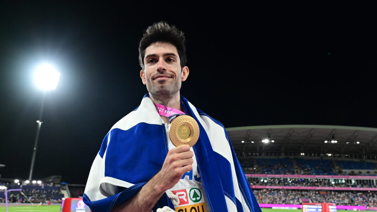 Ο Μίλτος Τεντόγλου