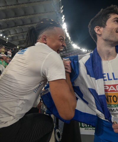 Ο Εμμανούηλ Καραλής με τον Μίλτο Τεντόγλου