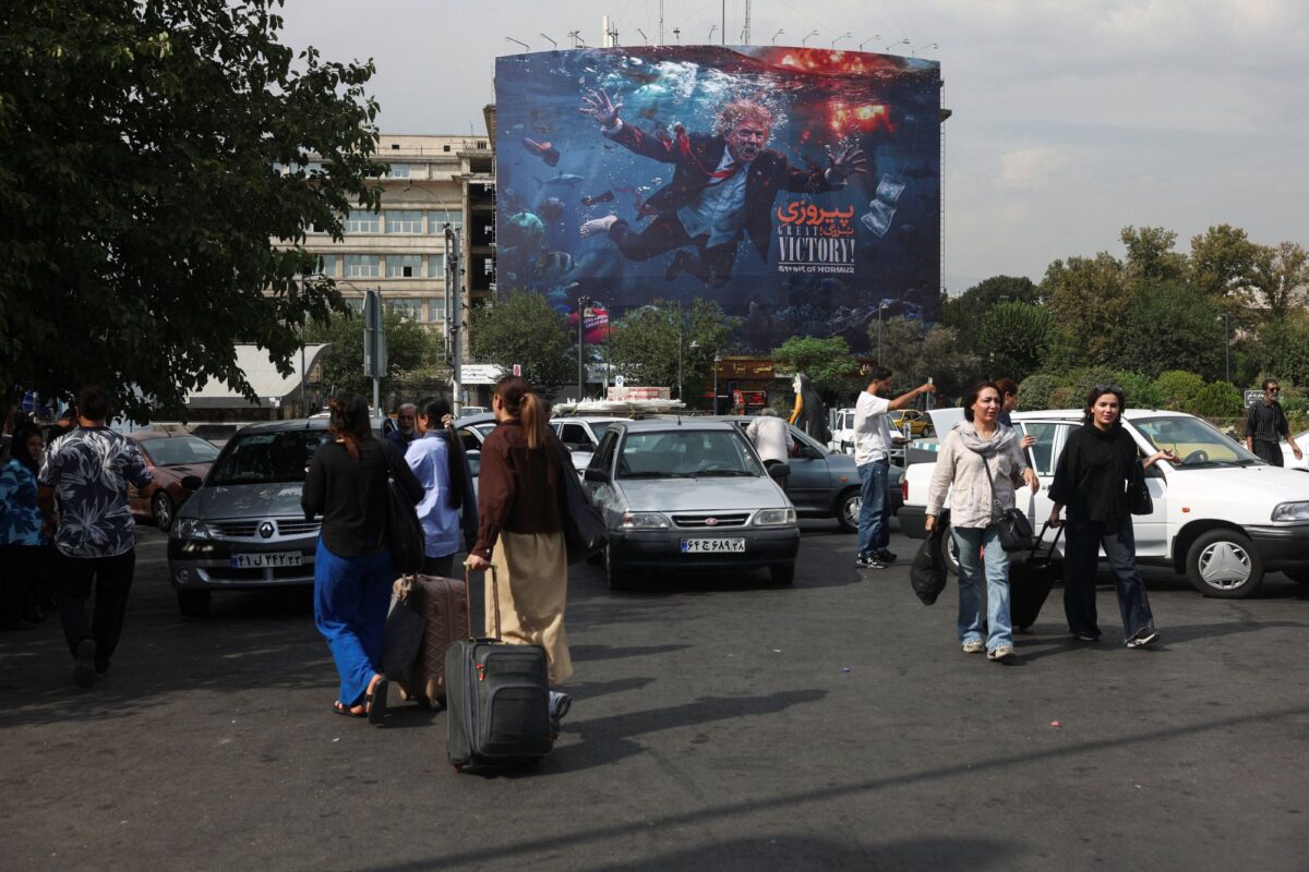 Ανάλυση Reuters για τους έξι μήνες πολέμου στο Ιράν: Το τέλμα του Τραμπ και οι 6 μεγάλες συνέπειες