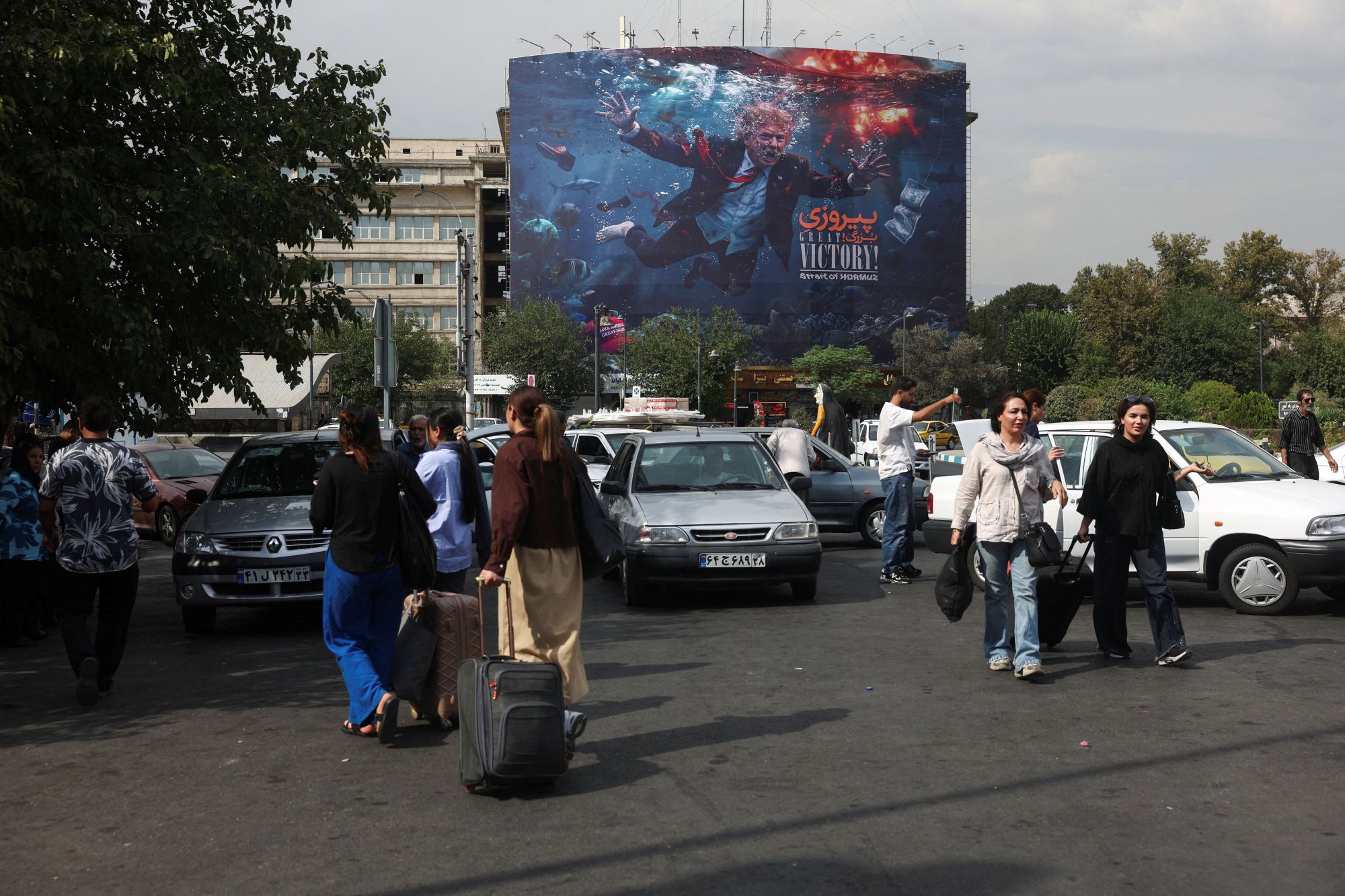 Ανάλυση Reuters για τους έξι μήνες πολέμου στο Ιράν: Το τέλμα του Τραμπ και οι 6 μεγάλες συνέπειες